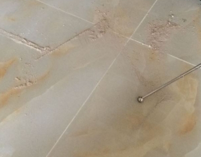 浑江瓷砖空鼓维修公司分享粘合剂选择不当在瓷砖铺贴过程中可能导致以下问题